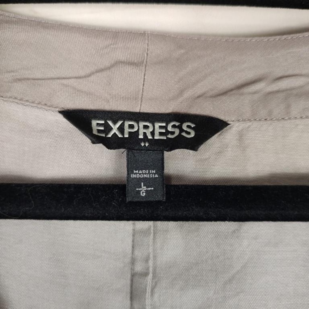 Express L Button Up Tie Bottom Front Shirt Woman … - image 4